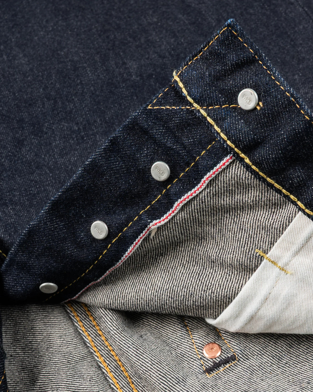 Iron Heart IH-1955S-142 14oz selvedge denim 1955 vintage tapered jeans indigo detail view