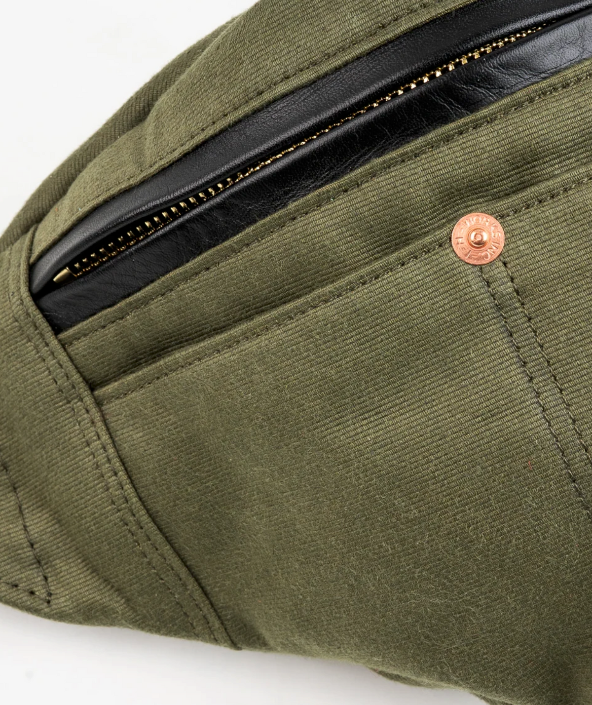 Iron Heart IHE-53 Waist Bag in Olive — detail view