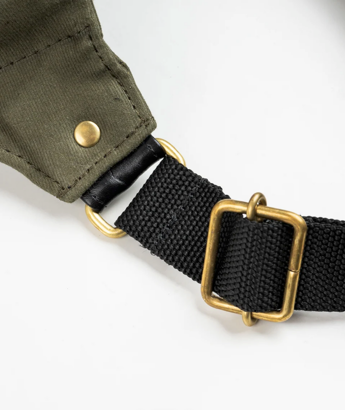 Iron Heart IHE-53 Waist Bag in Olive — strap and buckle detail