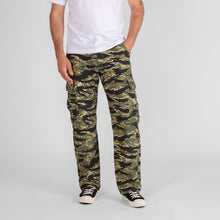 Load image into Gallery viewer, IH-737-TSC , 10oz Sateen Camouflage Cargo Pants - Tiger Stripe