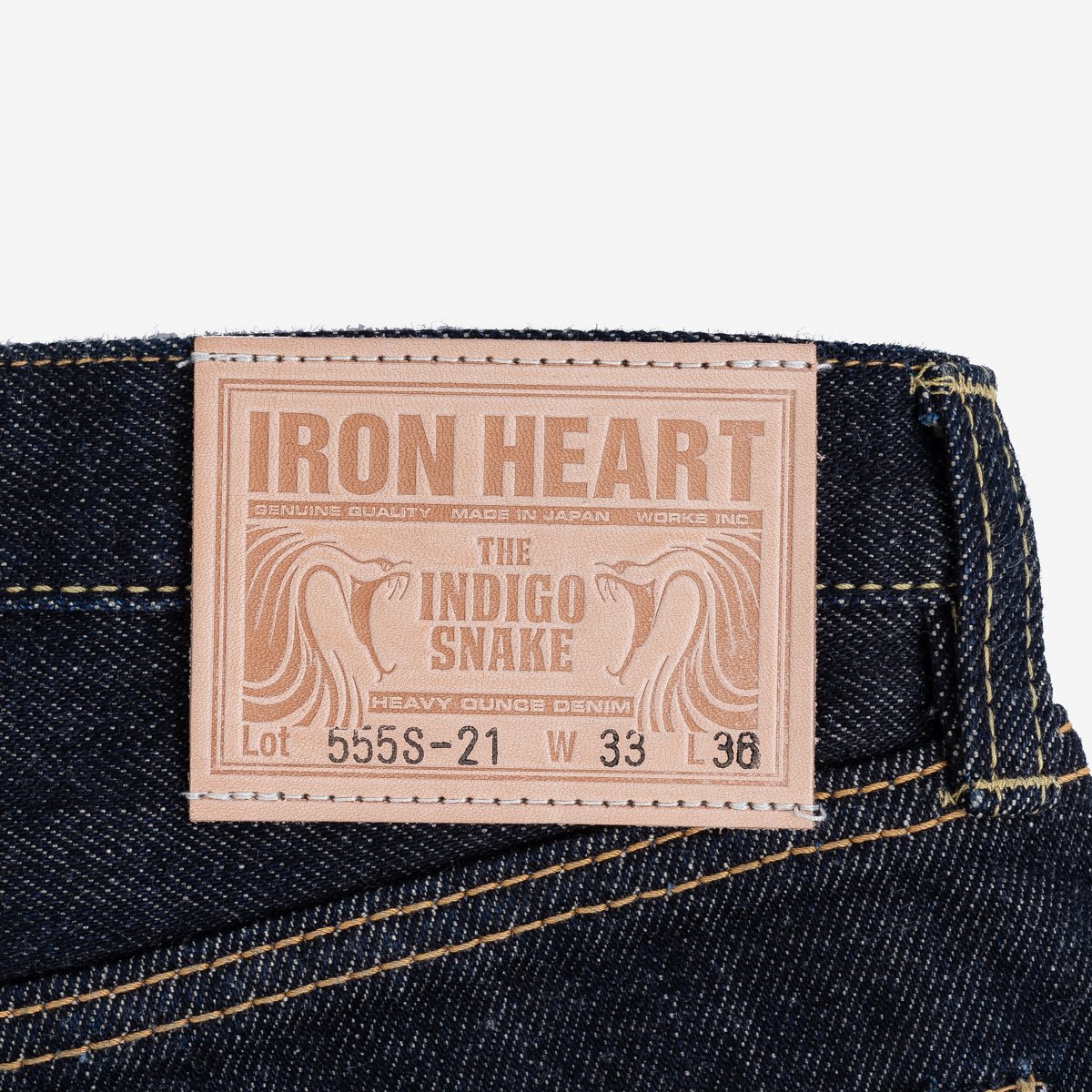 Iron Heart IH-555S-21 21oz selvedge jeans indigo fabric texture and construction detail
